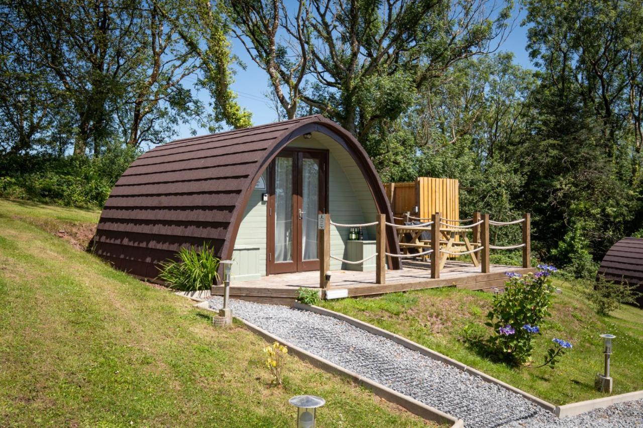 Villa Pods At Broadway à Laugharne Extérieur photo